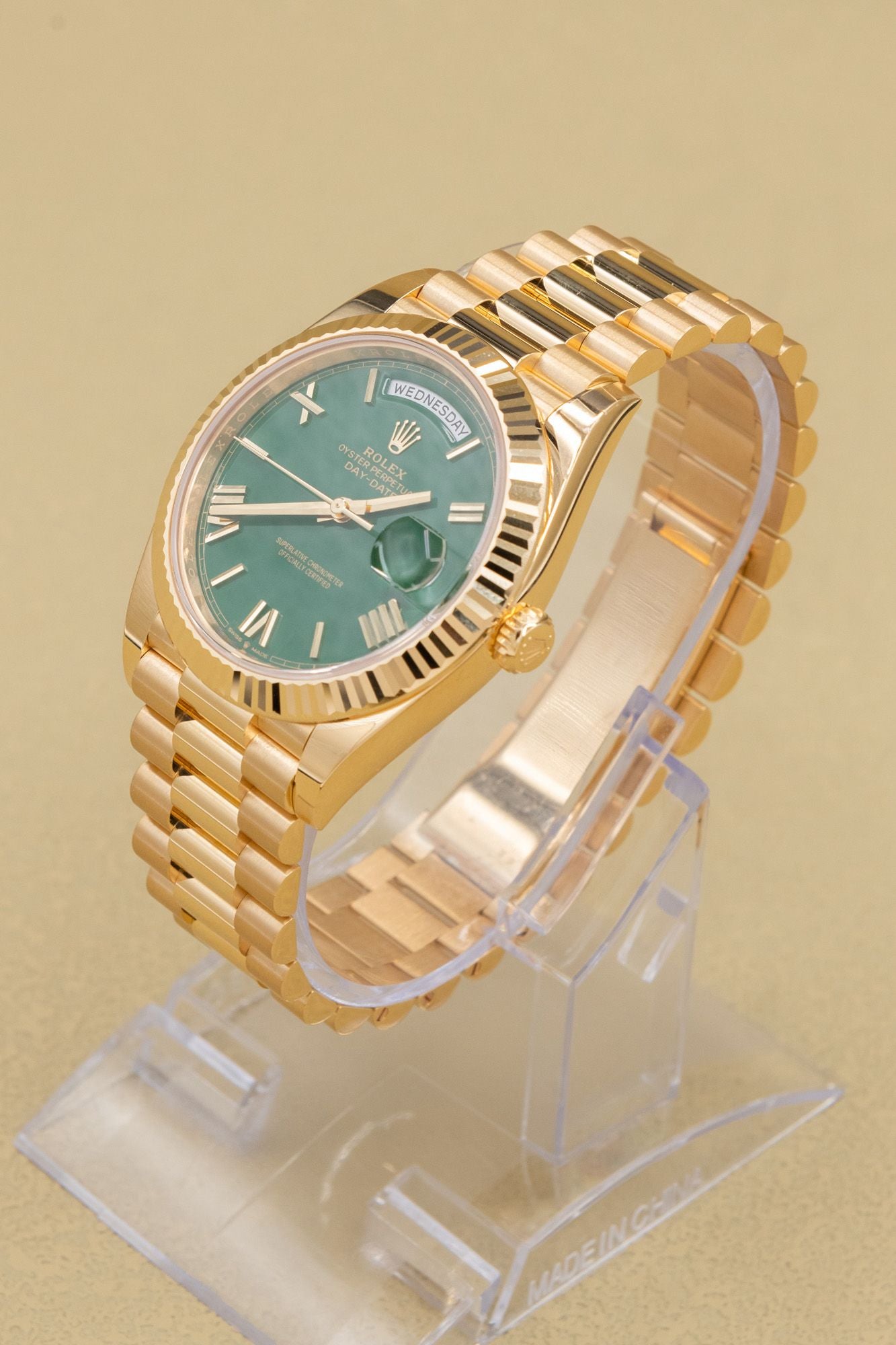 Rolex Day-Date 40 Green Roman Dial on President 228238 Complete 2026