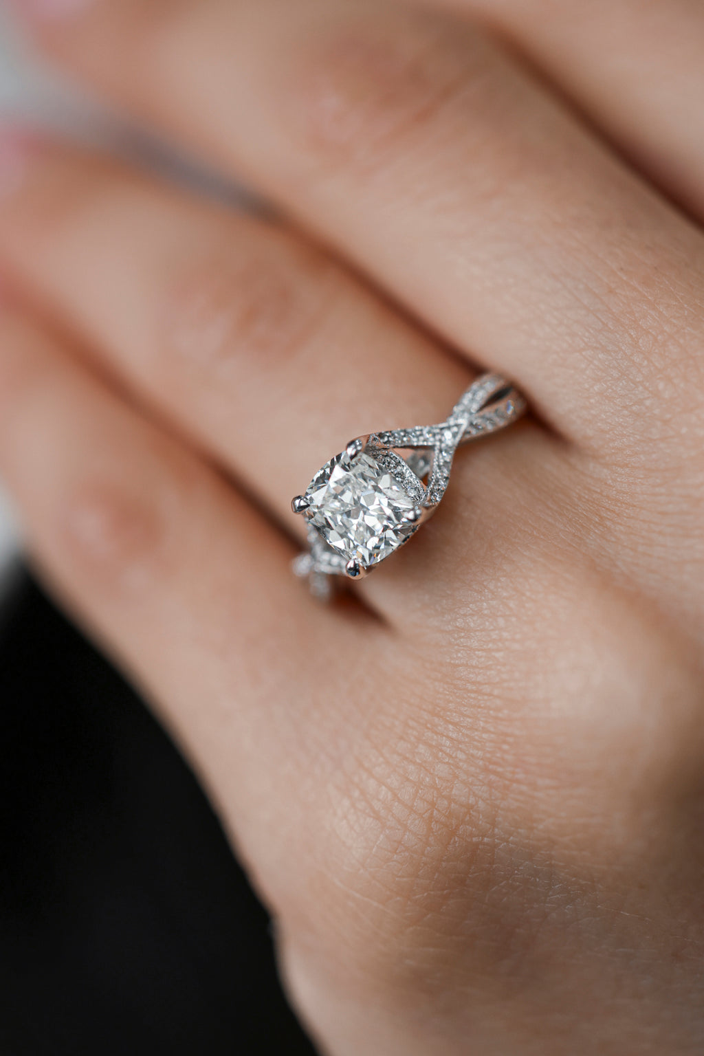 Tacori Pavé Round Natural Diamond Engagement Ring 2.08ct R-241