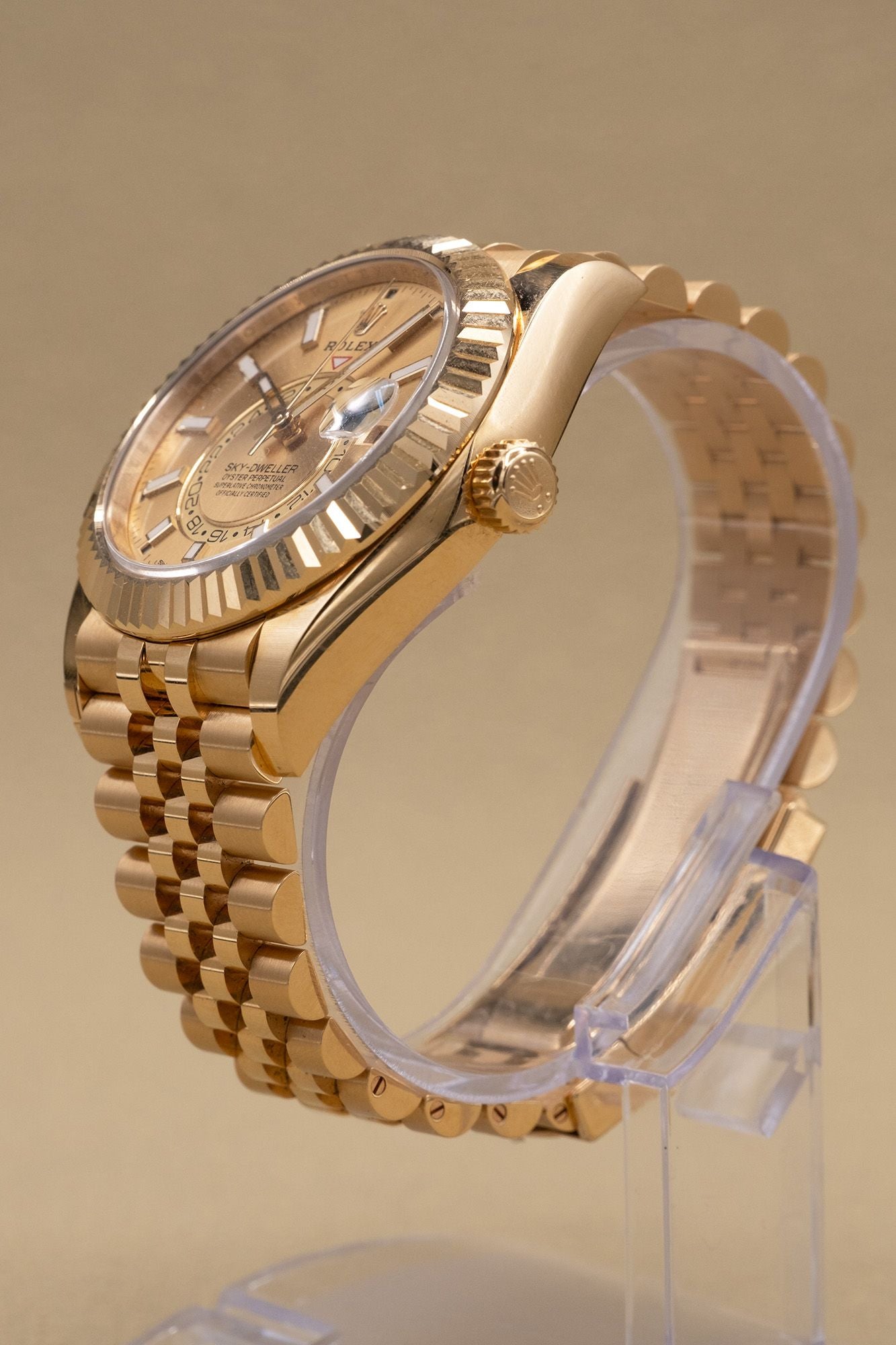 Rolex SkyDweller Champagne Index Dial on Jubilee 336938 Complete 2025