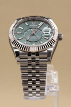 Rolex SkyDweller Mint Green Dial on Jubilee 336934 Complete 2026