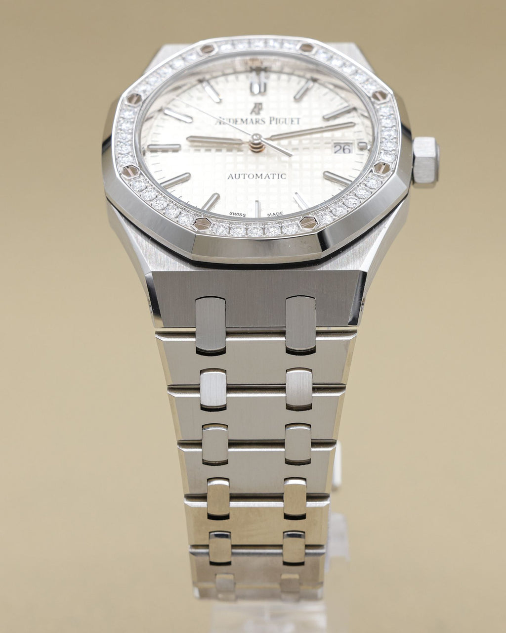 Audemars Piguet Royal Oak Selfwinding Silver Dial on Steel 15451ST.ZZ.D011CR.01 Archives 2013
