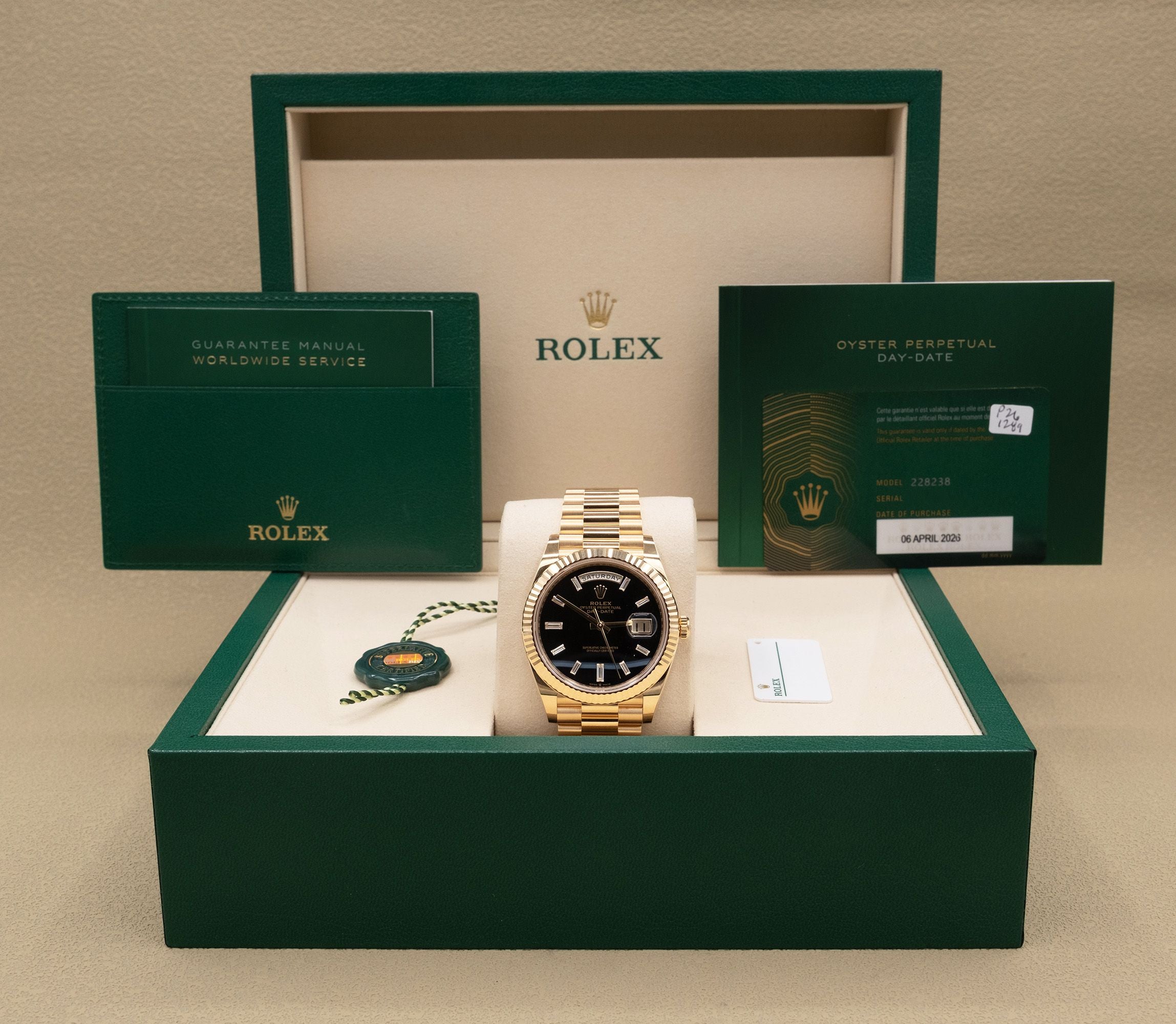 Rolex Day-Date 40 Onyx Dial on President 228238 Complete 2026