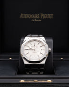 Audemars Piguet Royal Oak Selfwinding White Dial on Bracelet 15400ST.OO.1220ST.02 Complete 2014