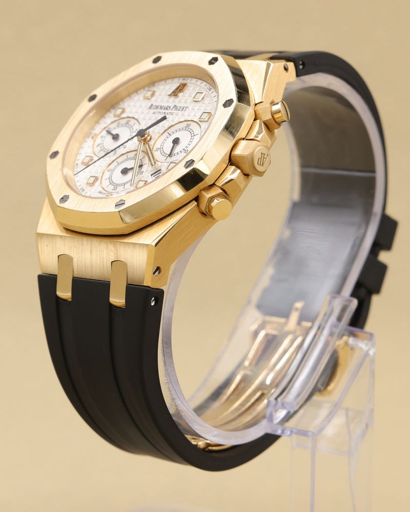 Audemars Piguet Royal Oak Chronograph Silver Dial on Leather Strap 26022BA.OO.D088CR.01