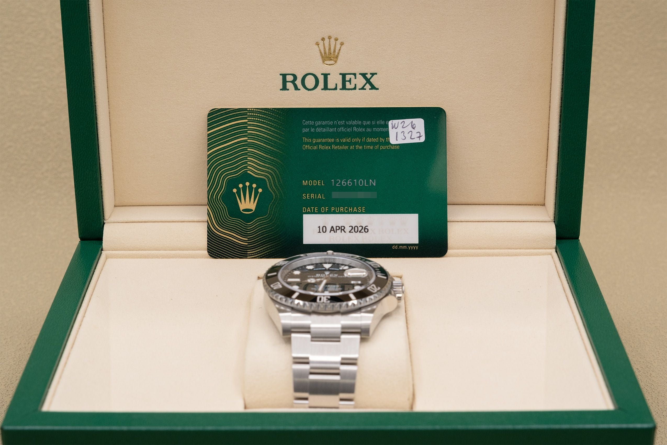 Rolex Submariner Black Dial on Oyster 126610LN Complete 2026