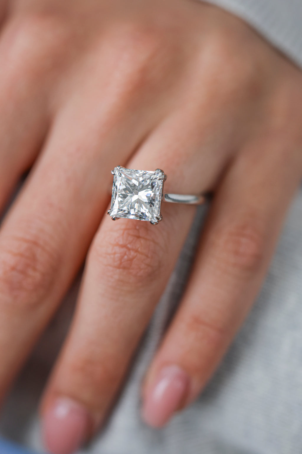 Princess Cut Diamond Solitaire Engagement Ring 18KT White Gold 4.35ct R-435