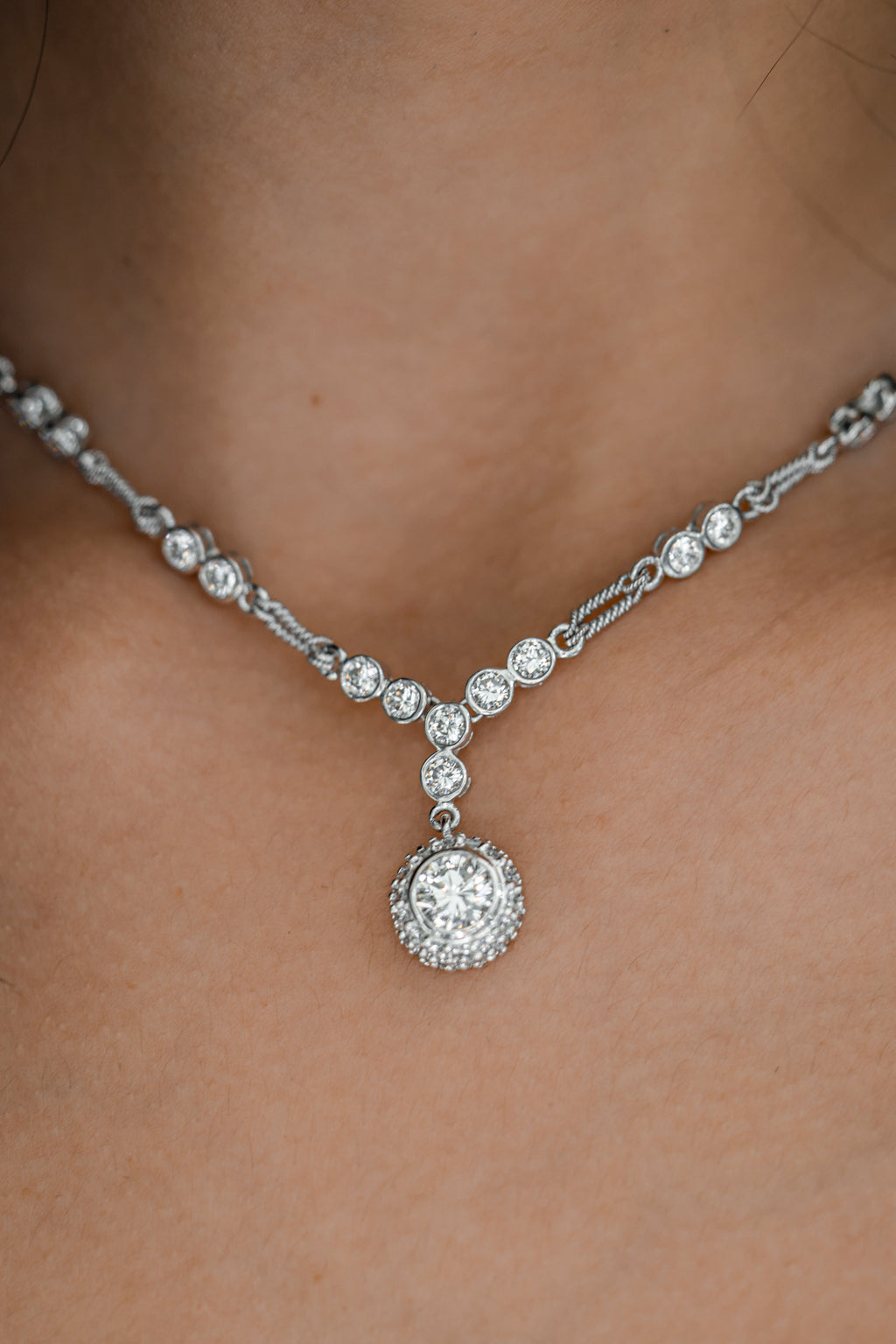 18K White Gold Round Sphere Diamond Drop Yard Necklace 1ct N-130