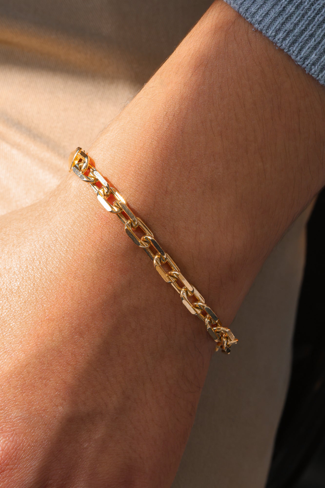 Elegant Chain and Links Jewelry Collection, 0.00ct B-198