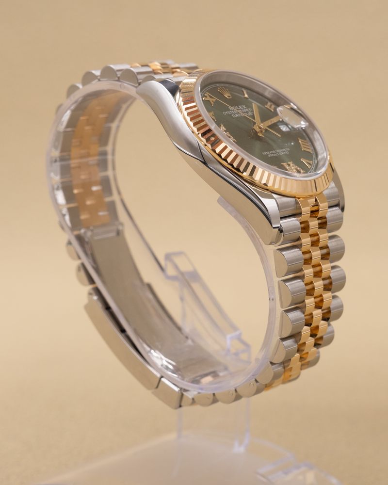 Rolex Datejust 36 Olive Green Roman Dial on Jubilee 126233 Complete 2026