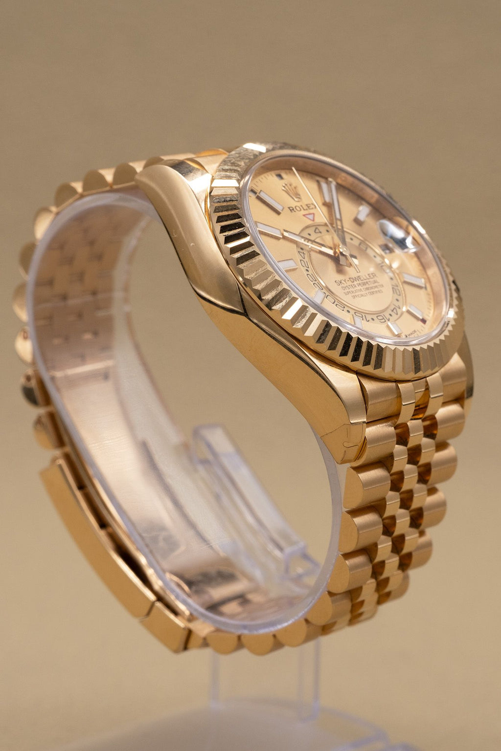 Rolex SkyDweller Champagne Index Dial on Jubilee 336938 Complete 2025