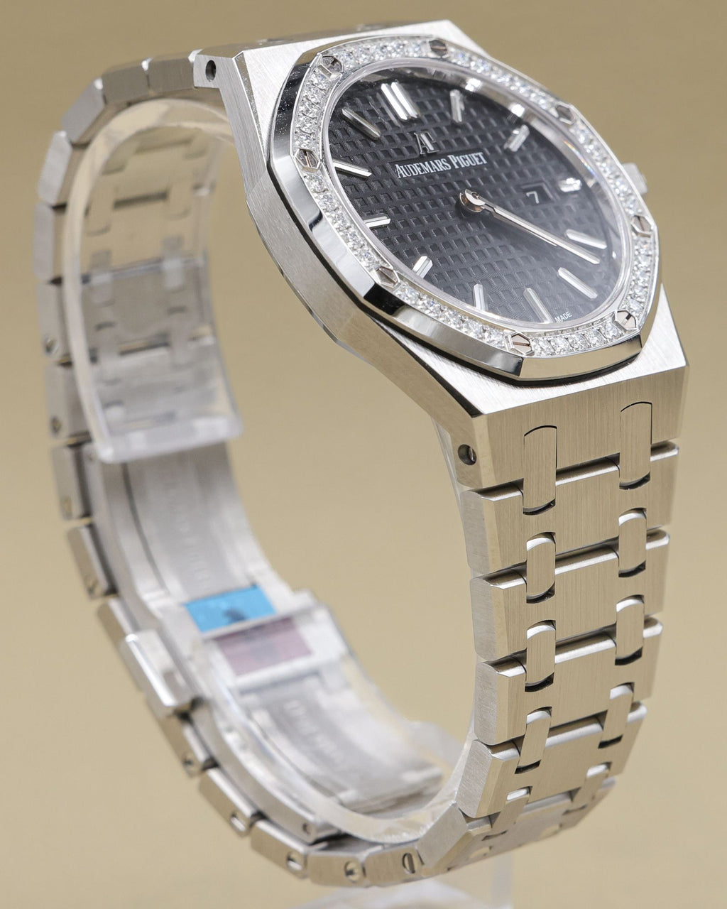 Audemars Piguet Royal Oak Quartz Ladies Black Dial on Bracelet 67651ST.ZZ.D002CR.01 Archives 2014