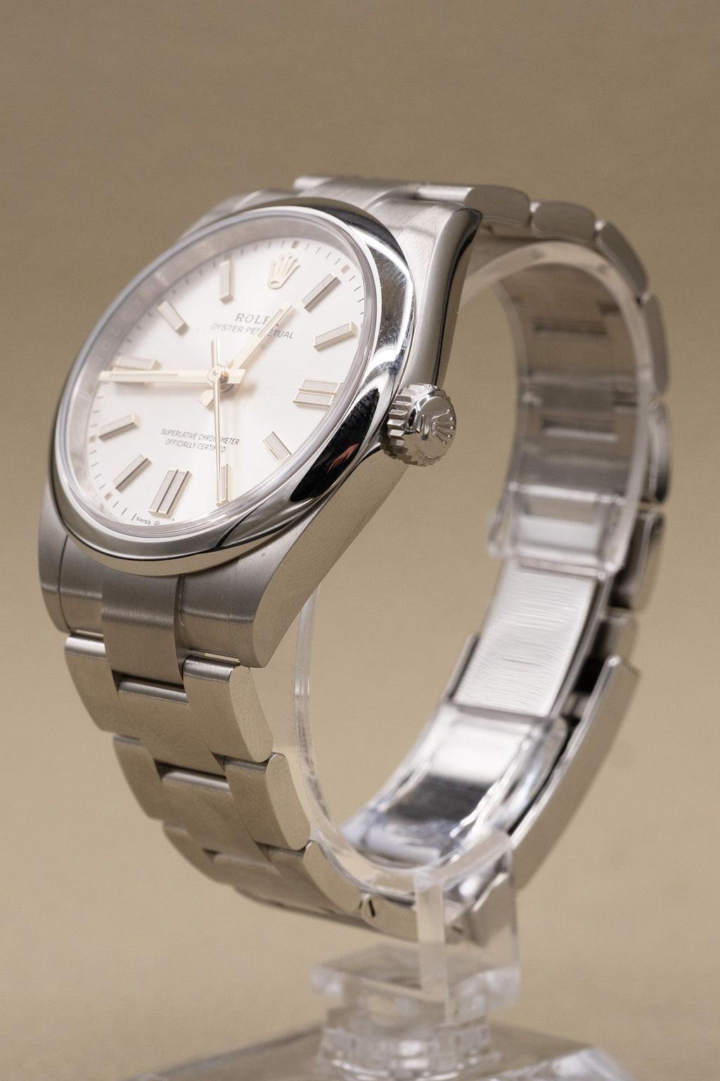 Rolex Oyster Perpetual 41 Silver Dial on Oyster 134300 Complete 2025