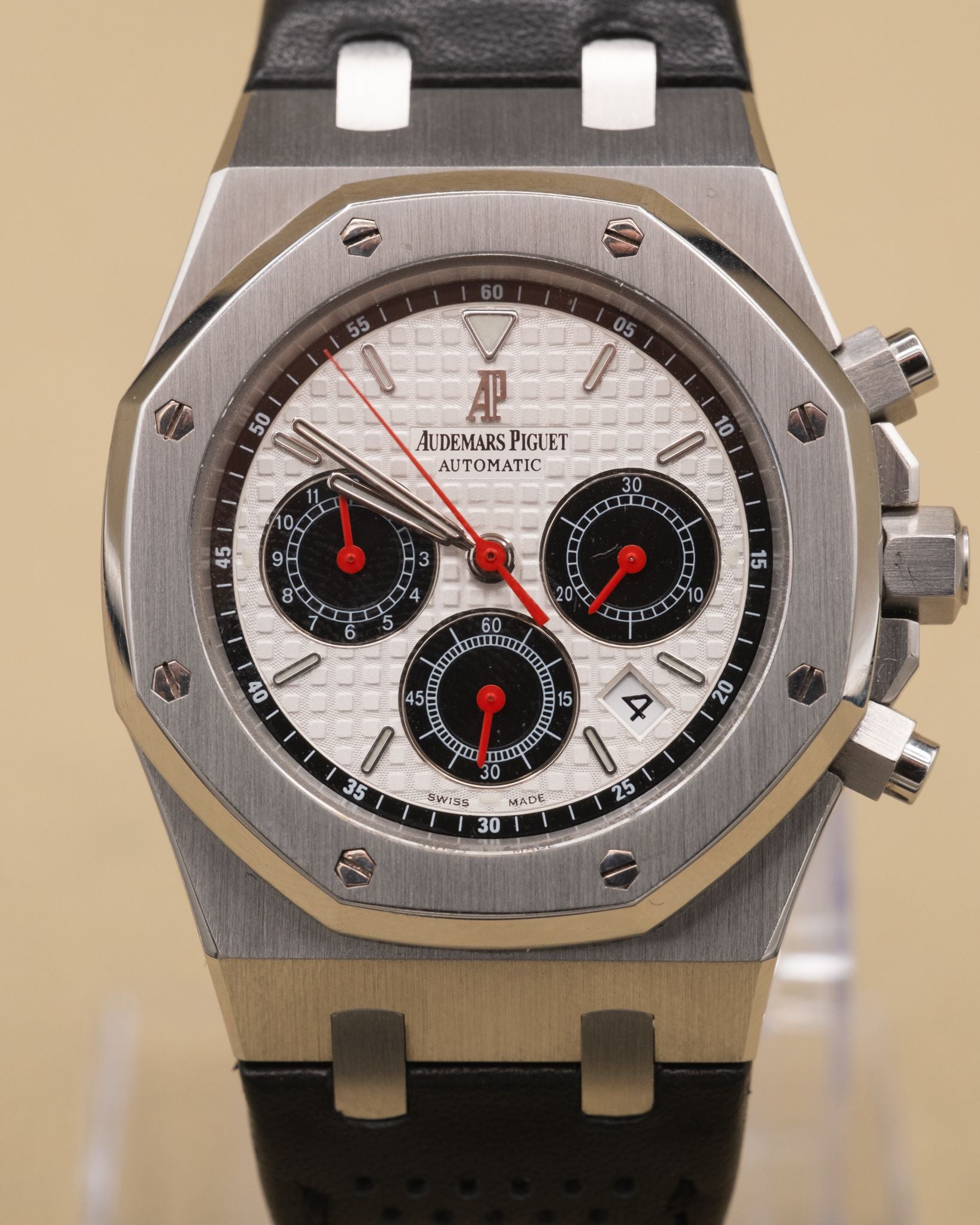 Audemars Piguet Royal Oak Tour Auto Silver with black subdials Dial on Black Leather Strap 26136ST.OO.D082VS.01 Complete 2007