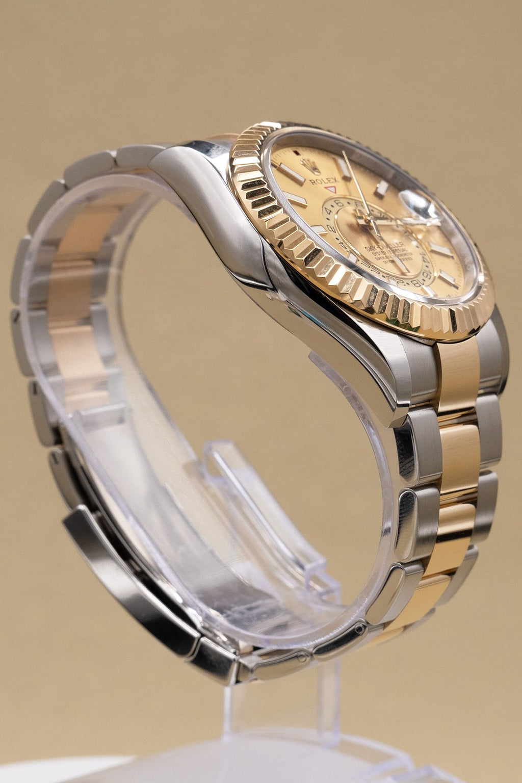 Rolex SkyDweller Champagne Dial on Oyster 326933 Complete 2022