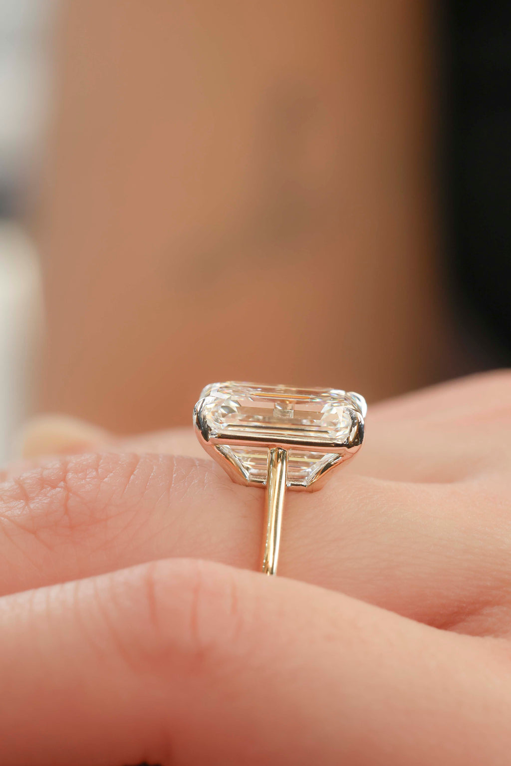 Emerald Solitaire Natural Diamond 18KT Two-Tone Ring 8.88ct R-888EC