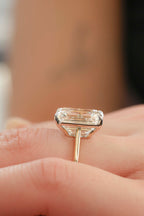 Emerald Solitaire Natural Diamond 18KT Two-Tone Ring 8.88ct R-888EC