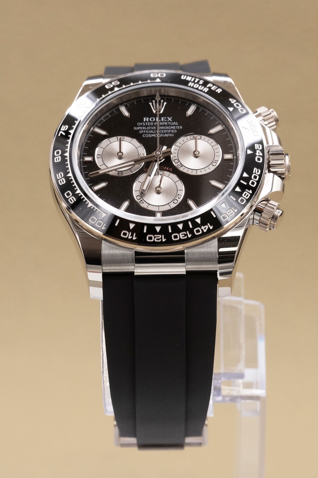 Rolex Daytona Black And Steel Index Dial on Oysterflex 126519LN Complete 2025