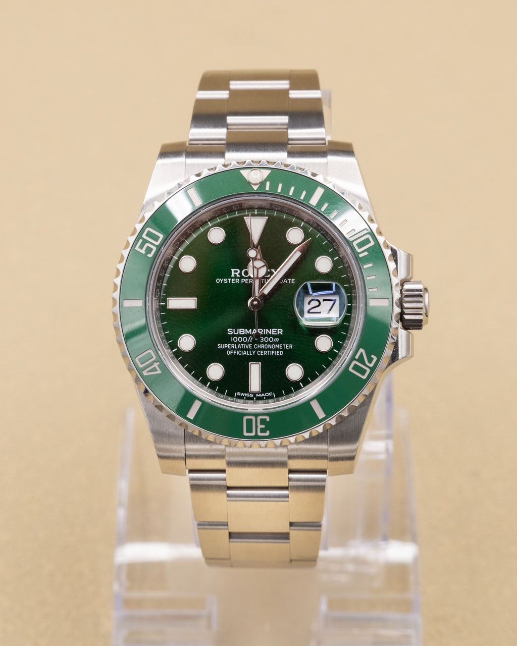 Rolex Submariner Hulk Green Dial on Oyster 116610LV Complete 2019