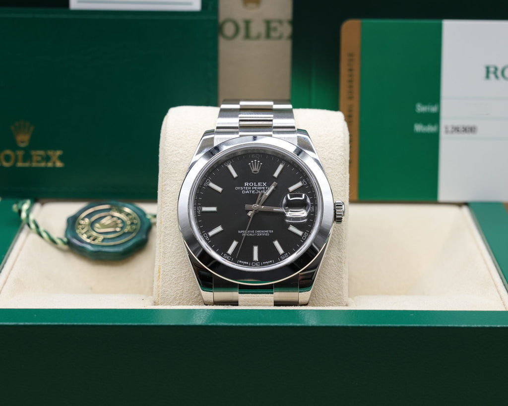 Rolex Datejust 41 Black Index Dial on Oyster 126300 Complete 2017