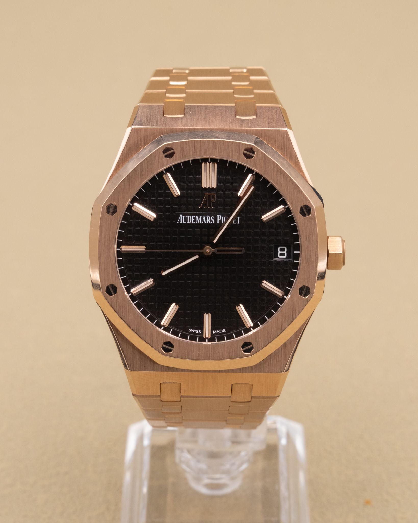 Audemars Piguet Royal Oak Selfwinding Black Dial on Bracelet 15500OR.OO.1220OR.01 Complete 2020