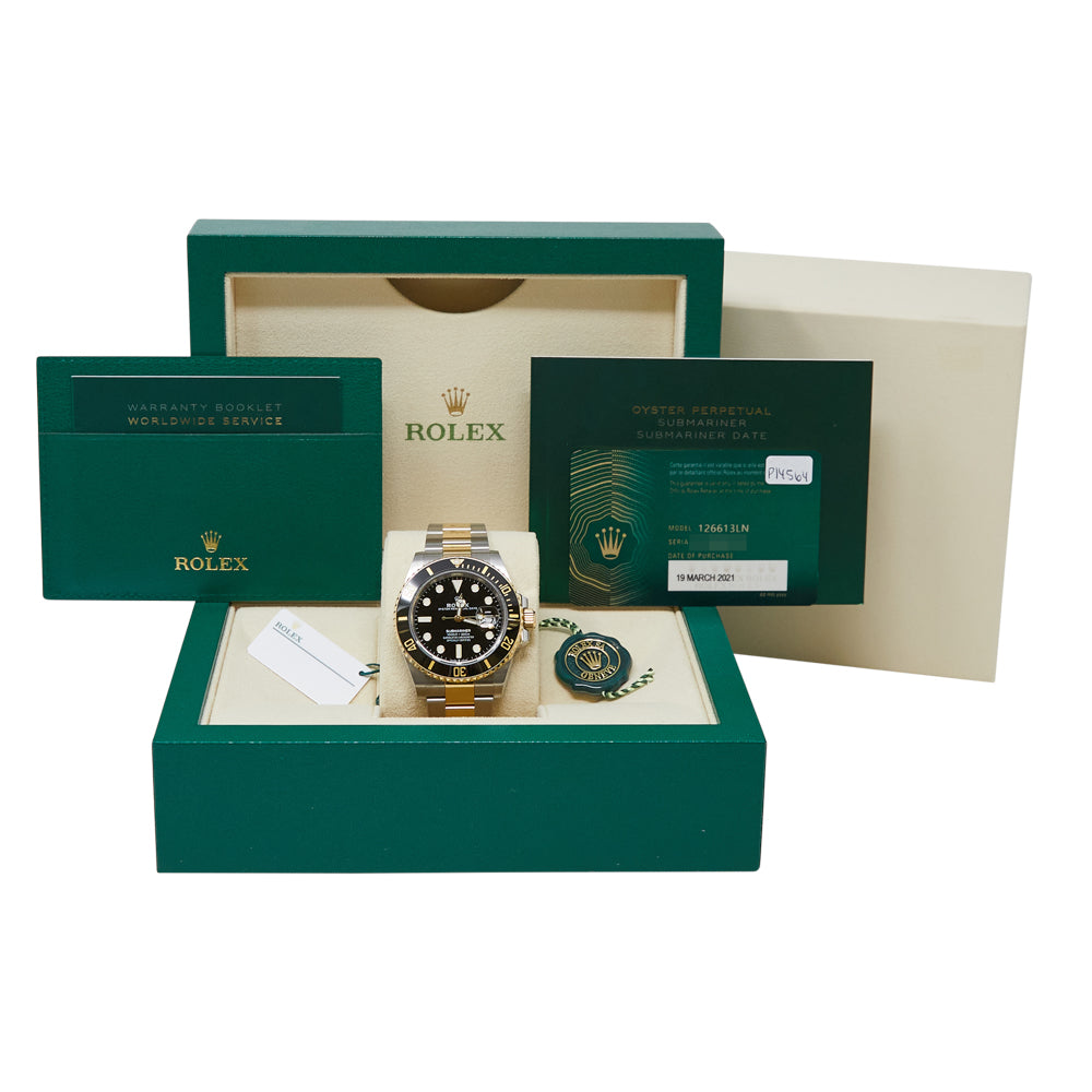 Rolex Submariner Black Dial on Oyster 126613LN Complete 2021