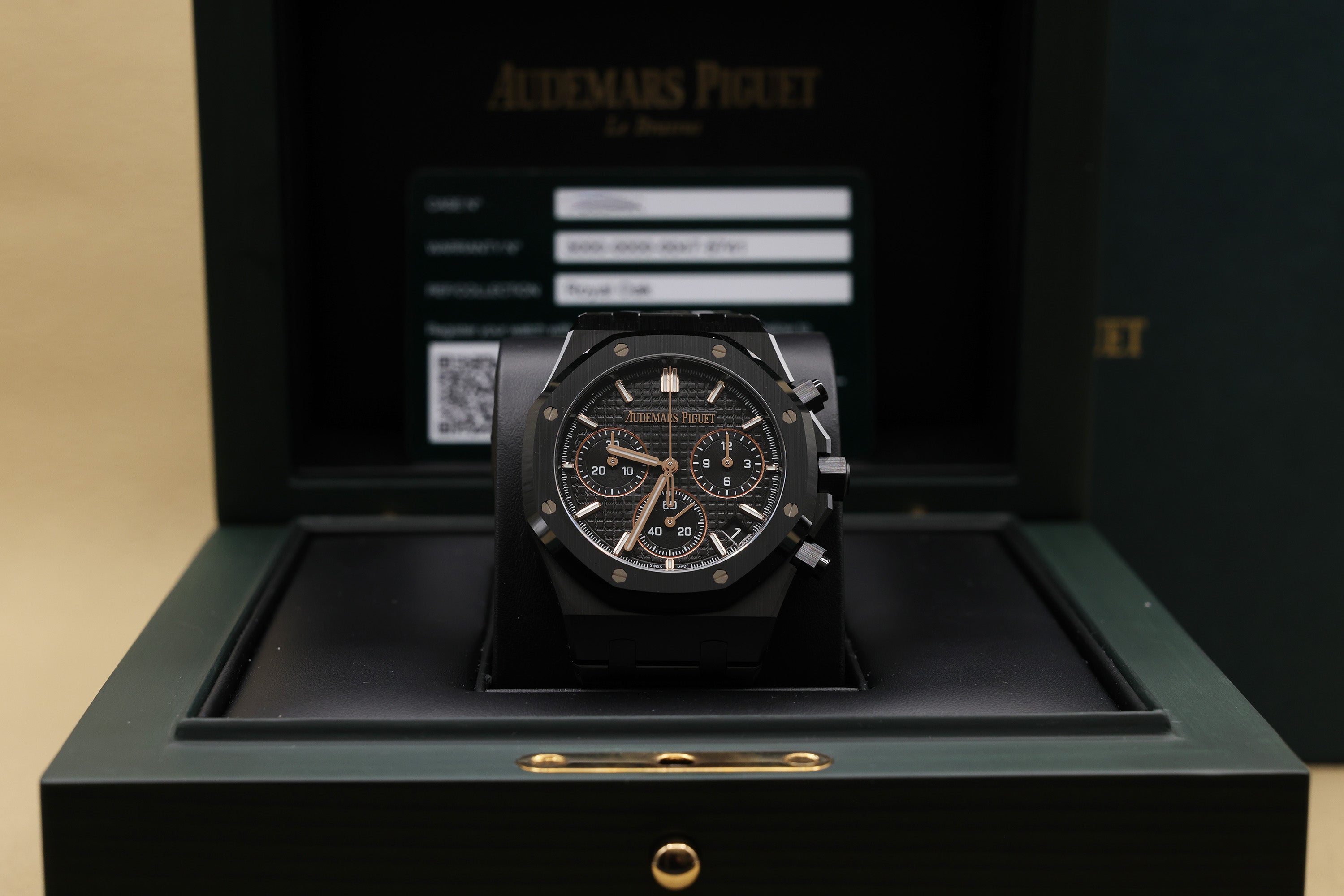 Audemars Piguet Royal Oak Selfwinding Chronograph Black Dial on Bracelet 26240CE.OO.1225CE.02 Complete 2025