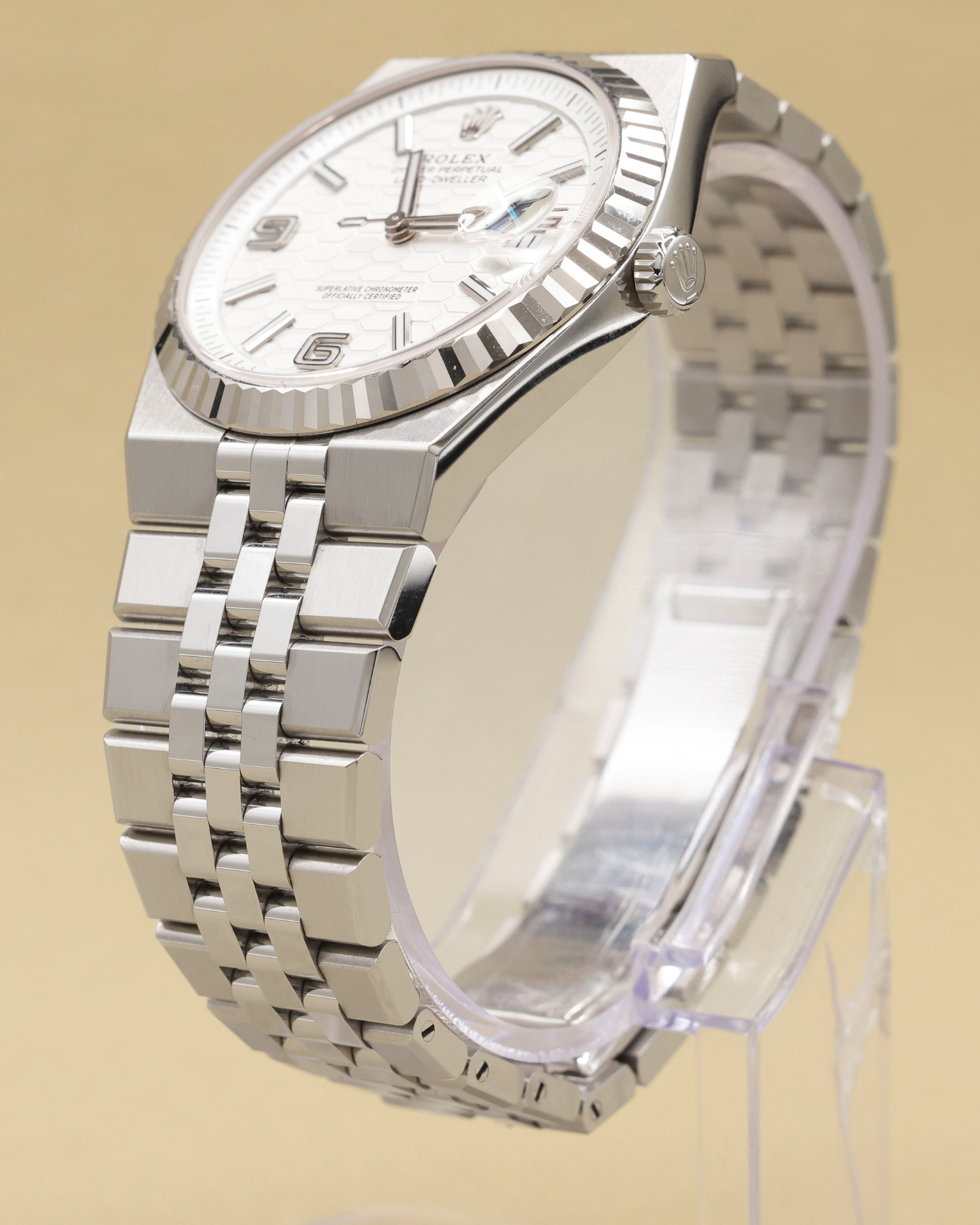 Rolex Land-Dweller 40 Intense White, Honeycomb Motif Dial on Flat Jubilee 127334 Complete 2025
