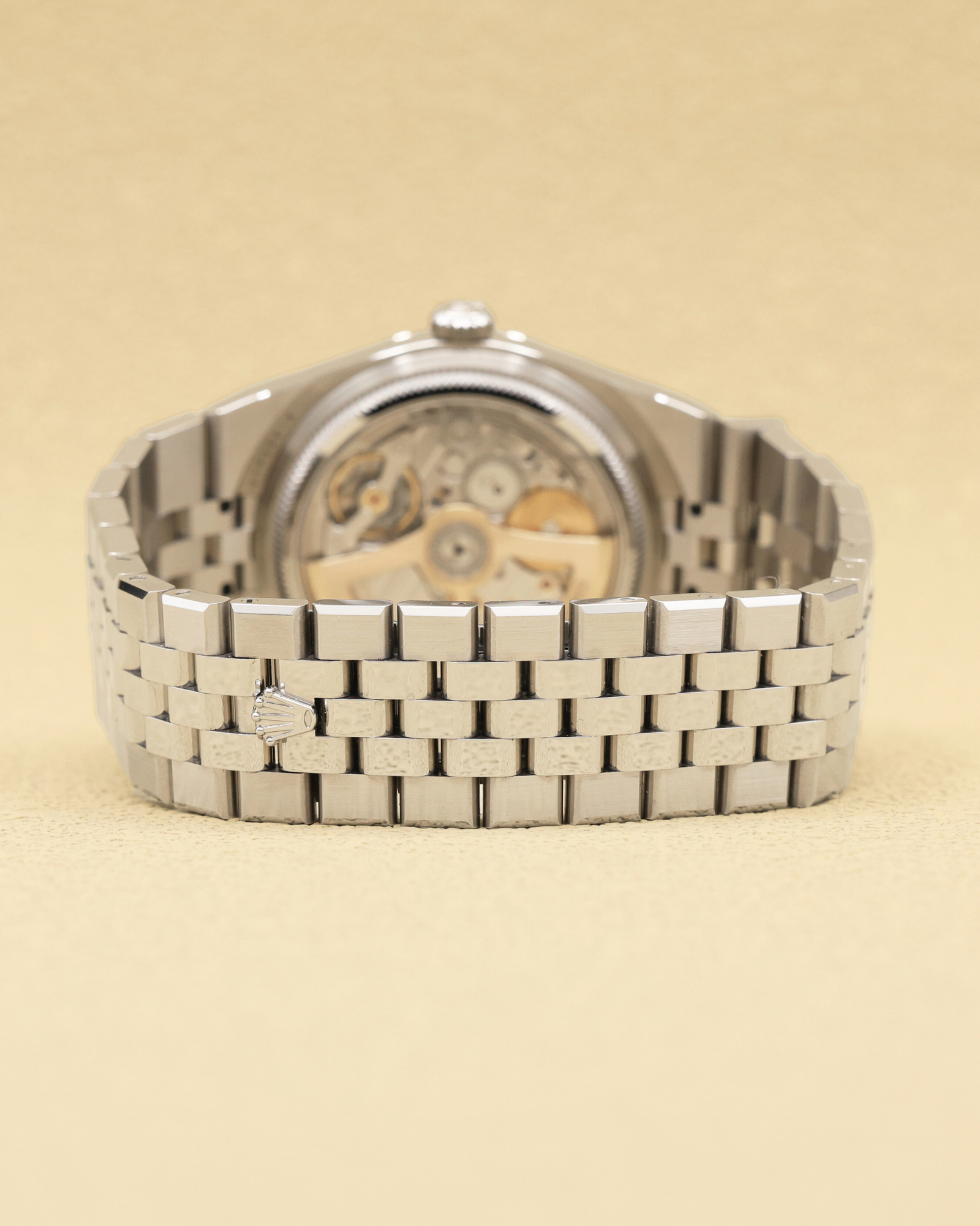 Rolex Land-Dweller 40 Intense White, Honeycomb Motif Dial on Flat Jubilee 127334 Complete 2025