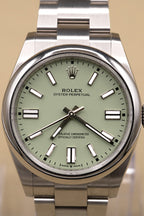 Rolex Oyster Perpetual 41 Pistachio Dial on Oyster 134300 Complete 2025