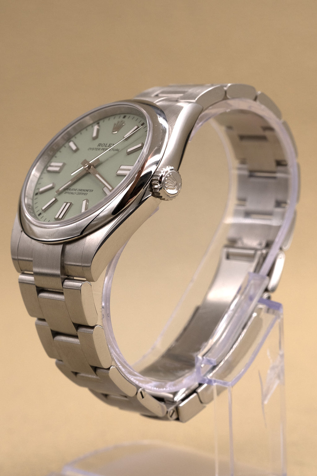 Rolex Oyster Perpetual 41 Pistachio Dial on Oyster 134300 Complete 2025