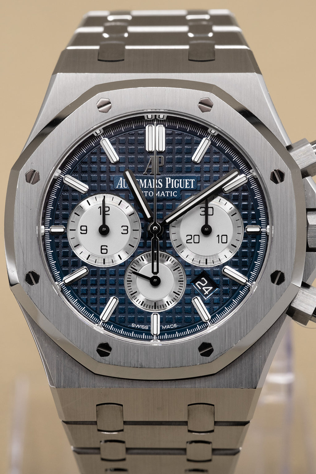 Audemars Piguet Royal Oak Chronograph Blue Dial on Bracelet 26331ST.OO.1220ST.01 Complete