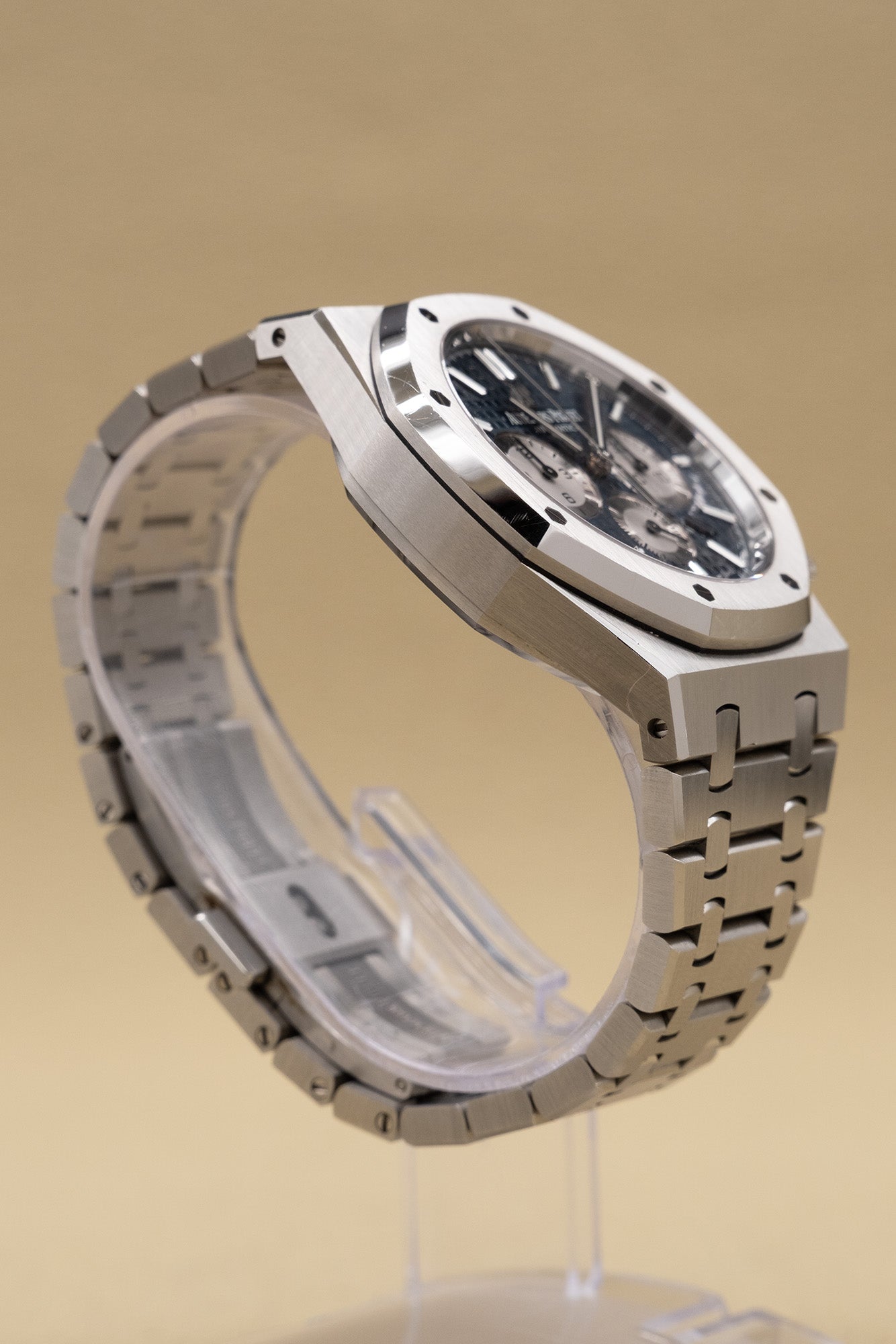 Audemars Piguet Royal Oak Chronograph Blue Dial on Bracelet 26331ST.OO.1220ST.01 Complete