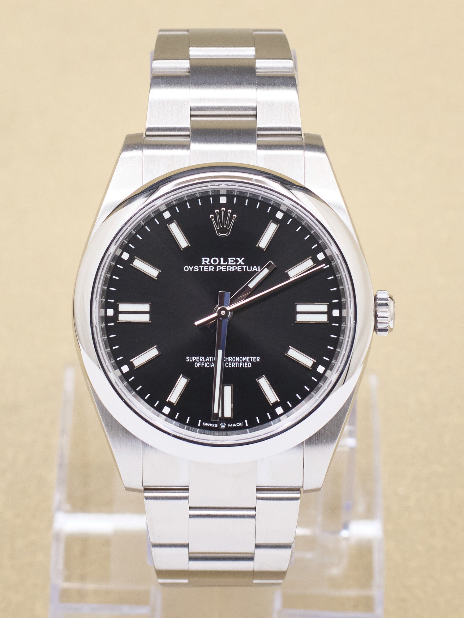 Rolex Oyster Perpetual 41 Black Index Dial on Oyster 124300 Complete 2023