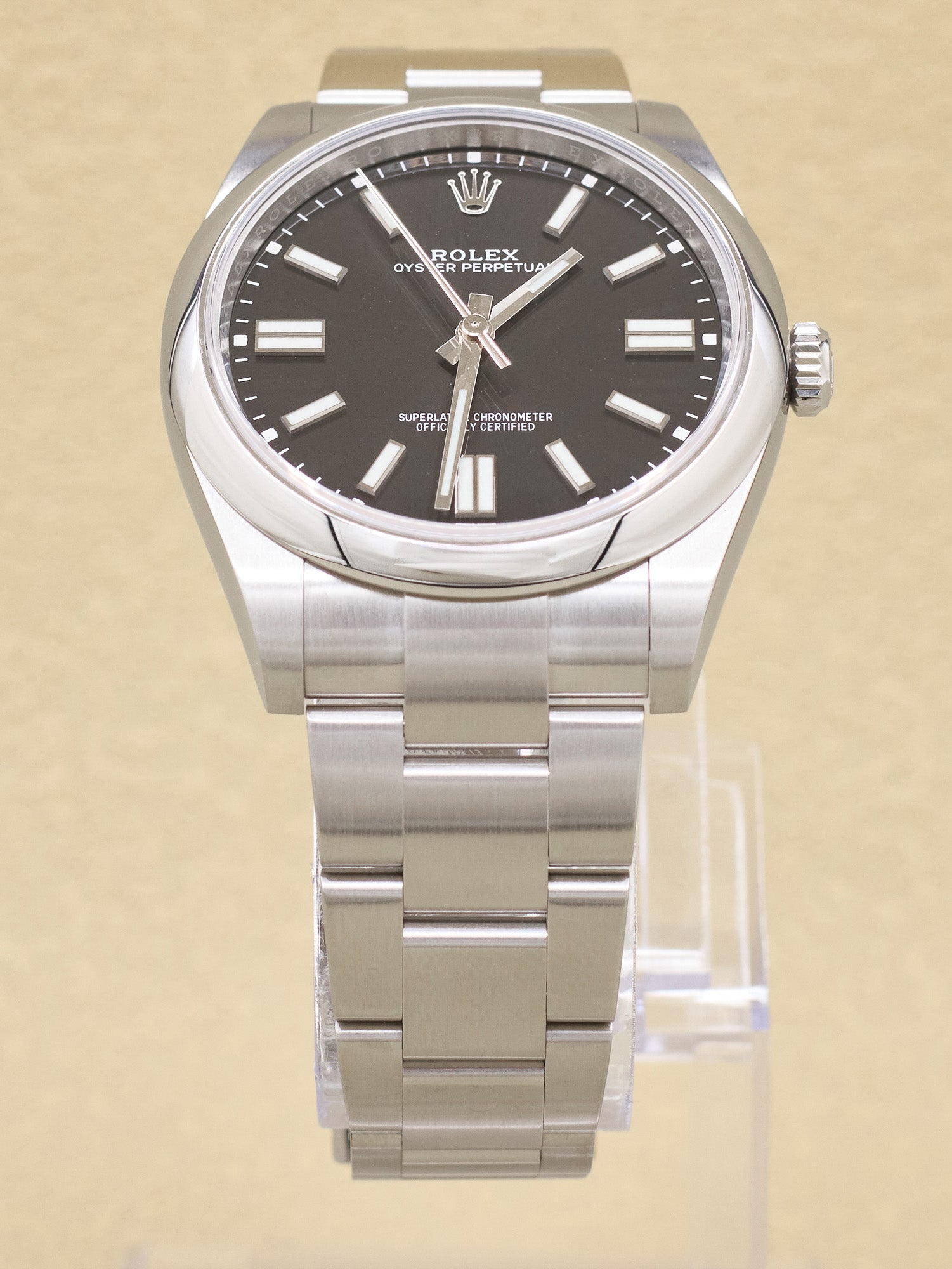 Rolex Oyster Perpetual 41 Black Index Dial on Oyster 124300 Complete 2023