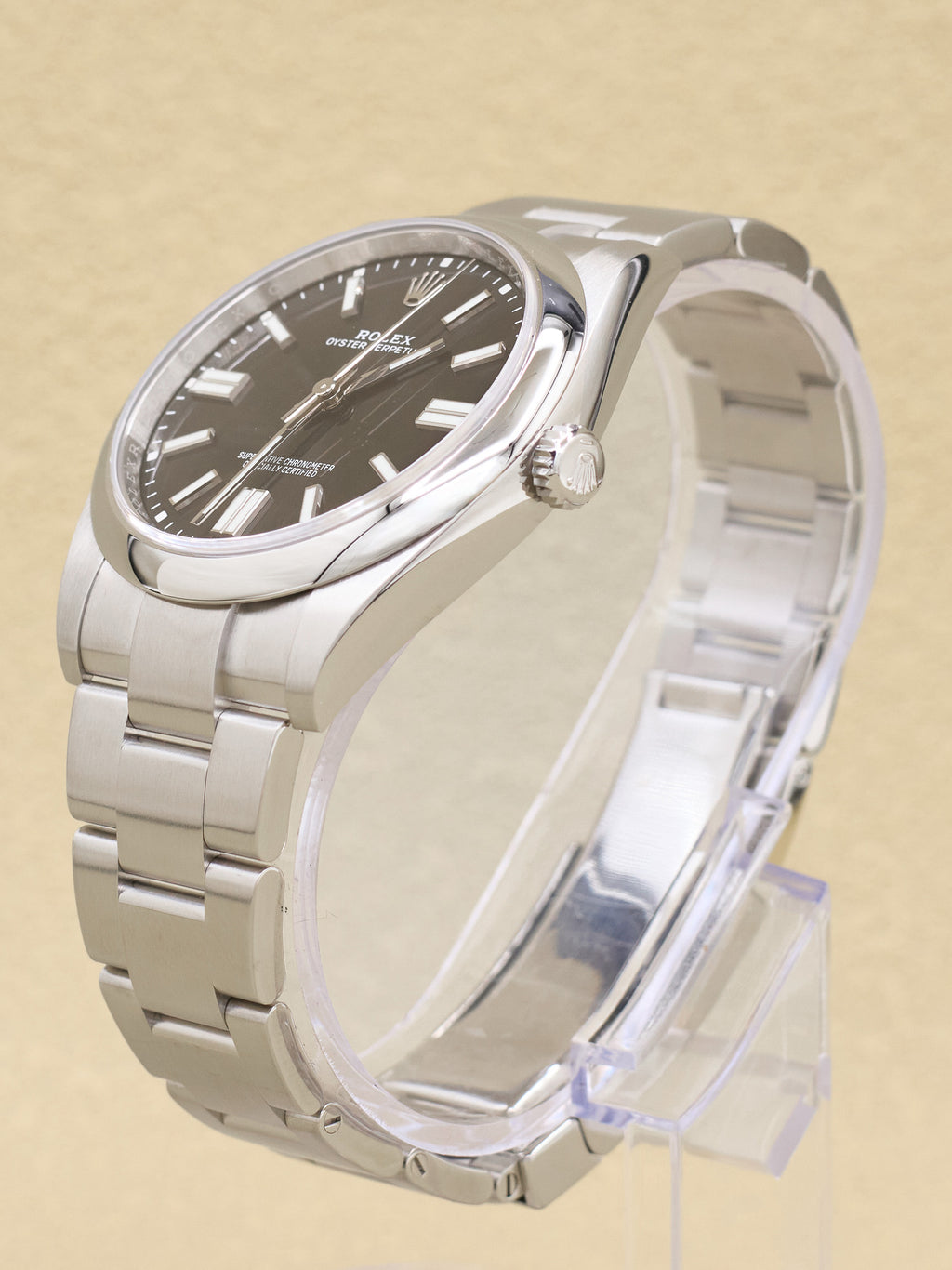 Rolex Oyster Perpetual 41 Black Index Dial on Oyster 124300 Complete 2023
