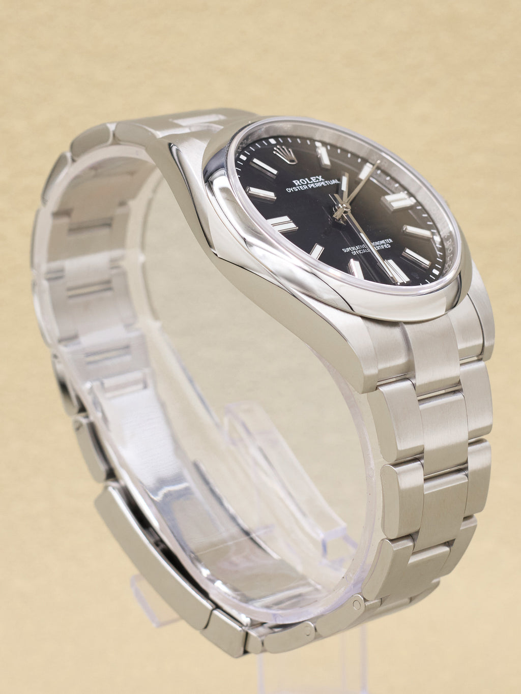 Rolex Oyster Perpetual 41 Black Index Dial on Oyster 124300 Complete 2023