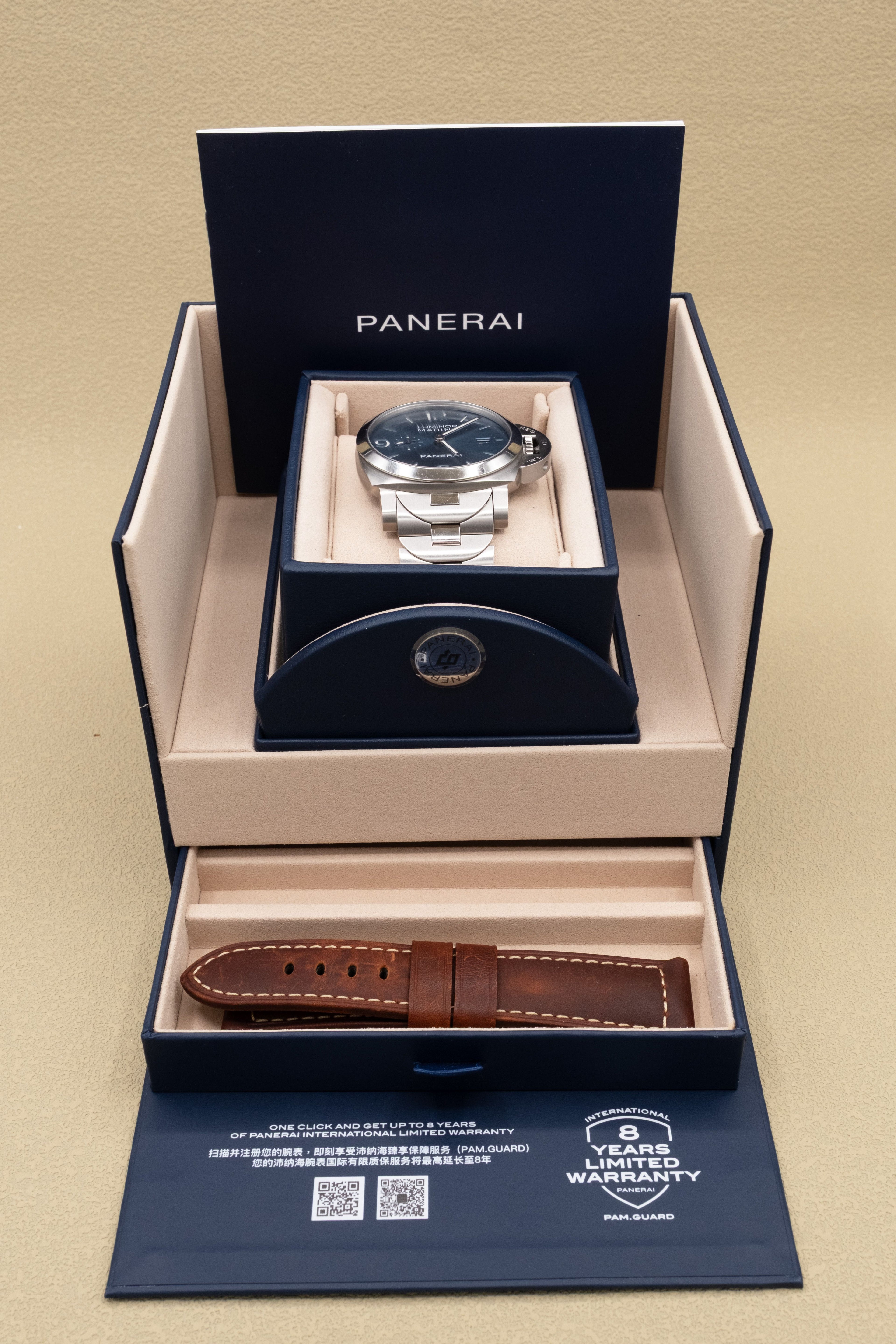 Panerai Luminor Marina Blue Dial on Steel PAM03323 Complete 2026