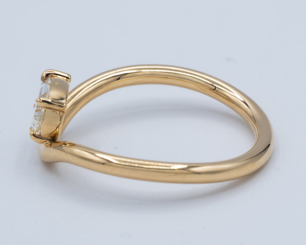 Yellow Gold Wavy Stack Ring Fashion Ring 0.7 cts.