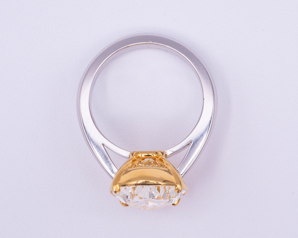 White Gold Engagement Ring 7.29 cts.