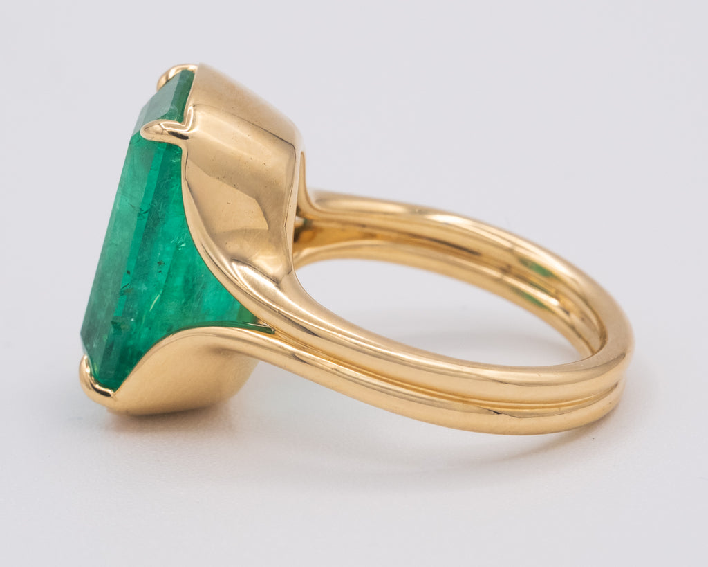 Yellow Gold EMERALD - NORTH TO SOUTH SETTING Engagement Ring 8.06 cts.