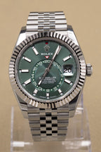 Rolex SkyDweller Mint Green Dial on Jubilee 336934 Complete 2026