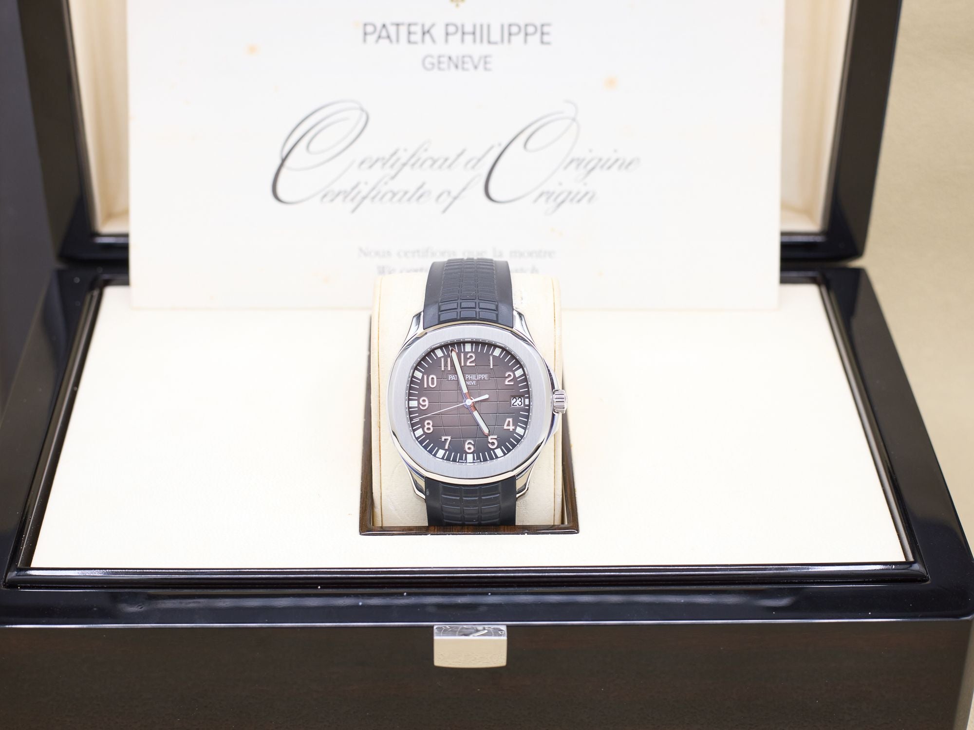Patek Philippe Aquanaut Black Dial on Strap 5167A-001 Complete 2013