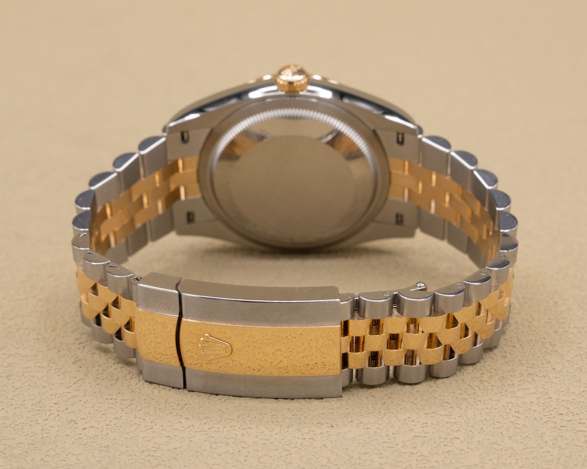 Rolex Datejust 36 Olive Green Roman Dial on Jubilee 126233 Complete 2026