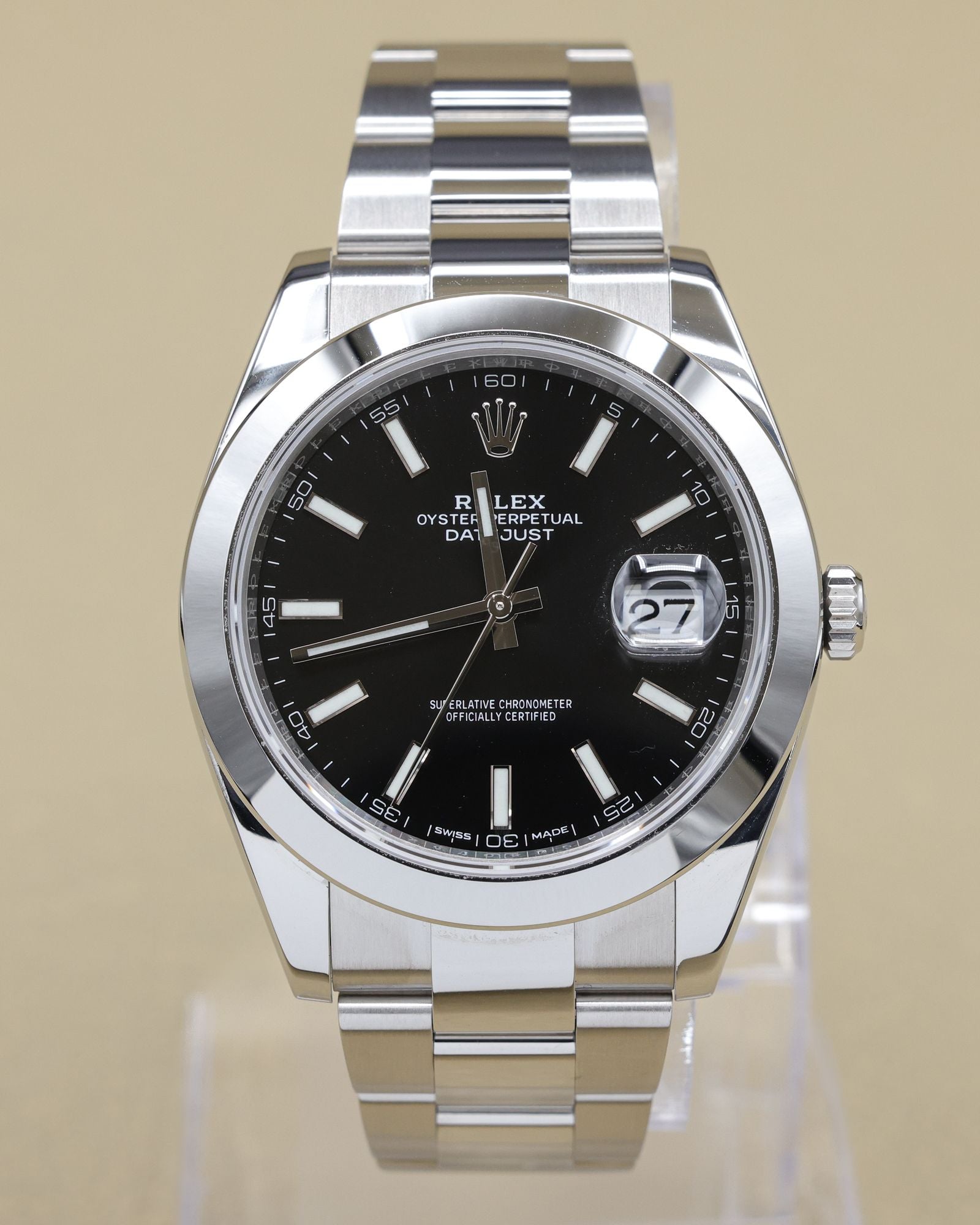 Rolex Datejust 41 Black Index Dial on Oyster 126300 Complete 2017