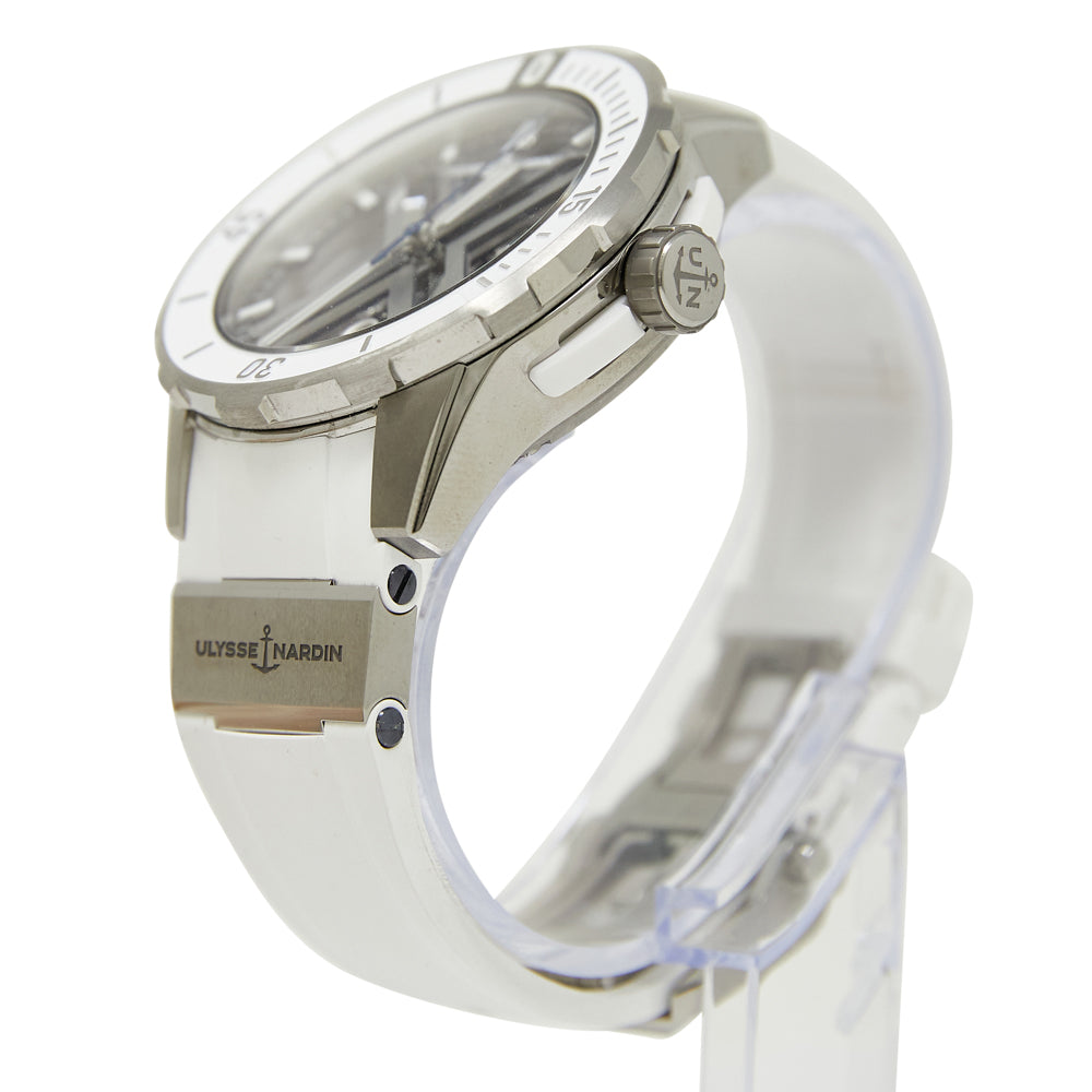 Ulysse Nardin Diver X Skeleton Skeleton Dial on White Rubber Strap 3723-170-1A Complete 2023