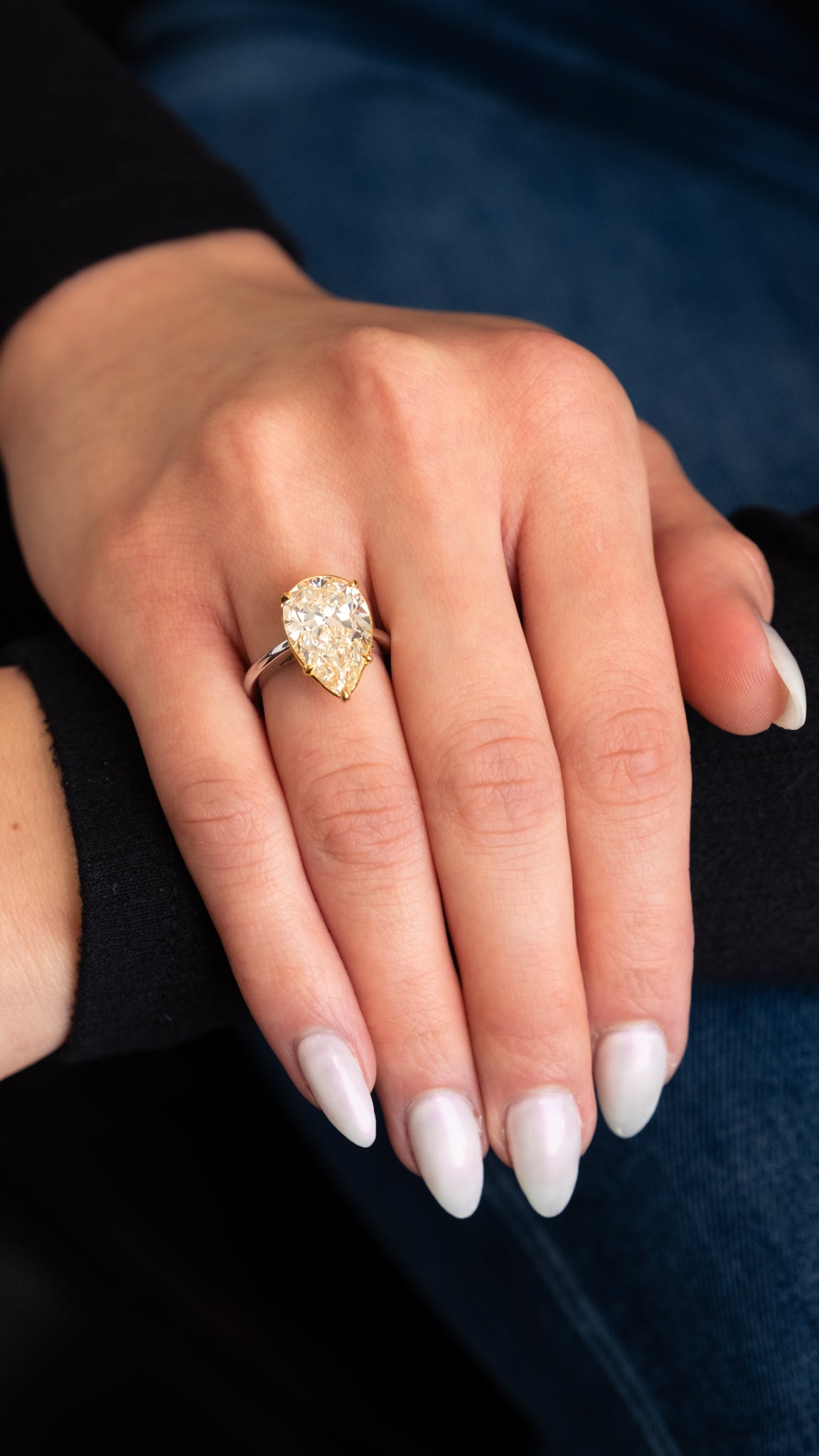 White Gold Engagement Ring 7.29 cts.