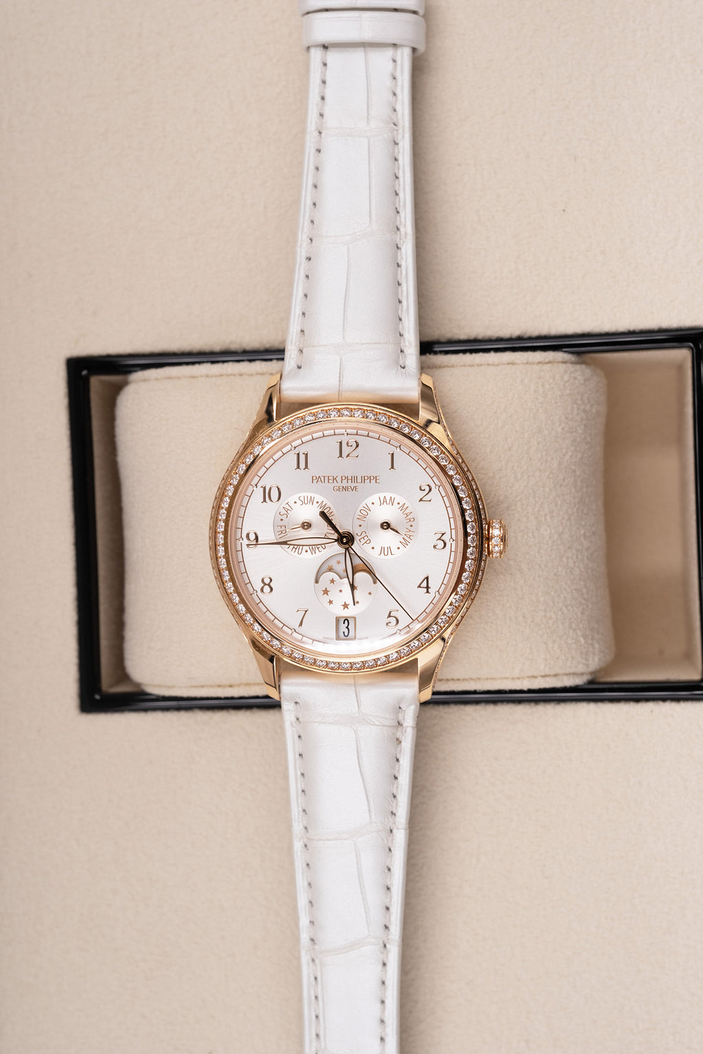 Patek Philippe Complications Annual Calendar Silvery Sunburst Dial on Leather Strap 4947R-001 Complete 2024