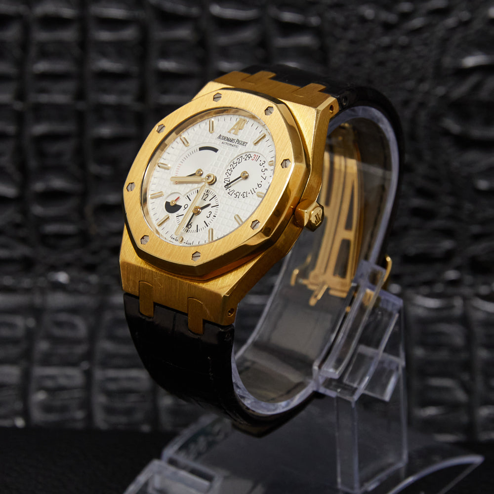 Audemars Piguet Royal Oak White Dial on Leather Strap 26120BA.OO.D088CR.01 Complete 2009