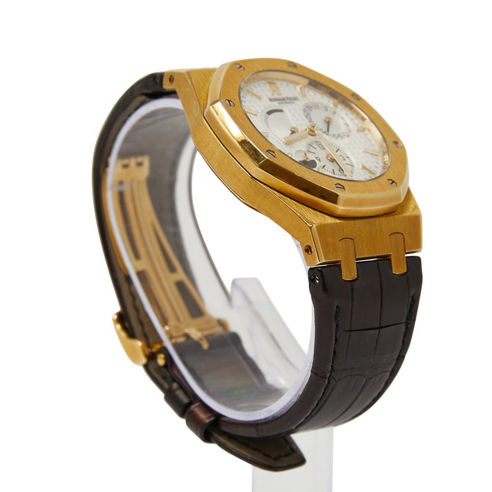 Audemars Piguet Royal Oak White Dial on Leather Strap 26120BA.OO.D088CR.01 Complete 2009