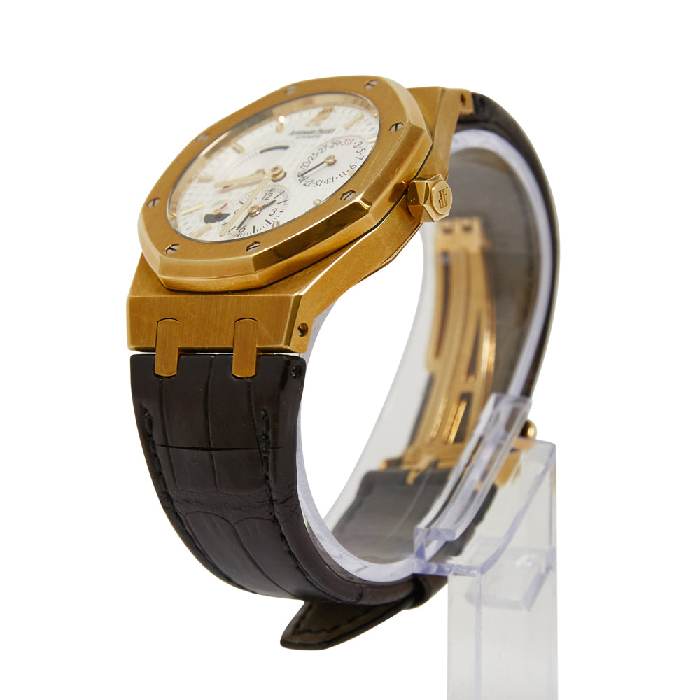 Audemars Piguet Royal Oak White Dial on Leather Strap 26120BA.OO.D088CR.01 Complete 2009